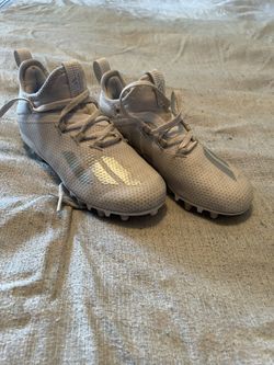 White Adidas Football/Baseball Cleats Size 1 Almost New