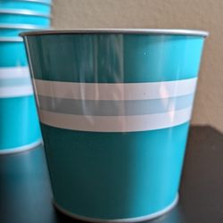 Flower Pot | Gift Bucket