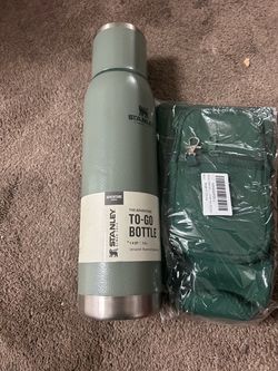 Stanley Adventure To-Go Bottle 1.3L Green
