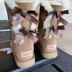 UGG BOOTS 