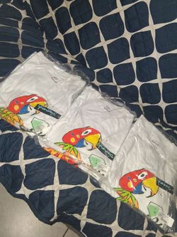 New size lare diamond tees 10$ each obo