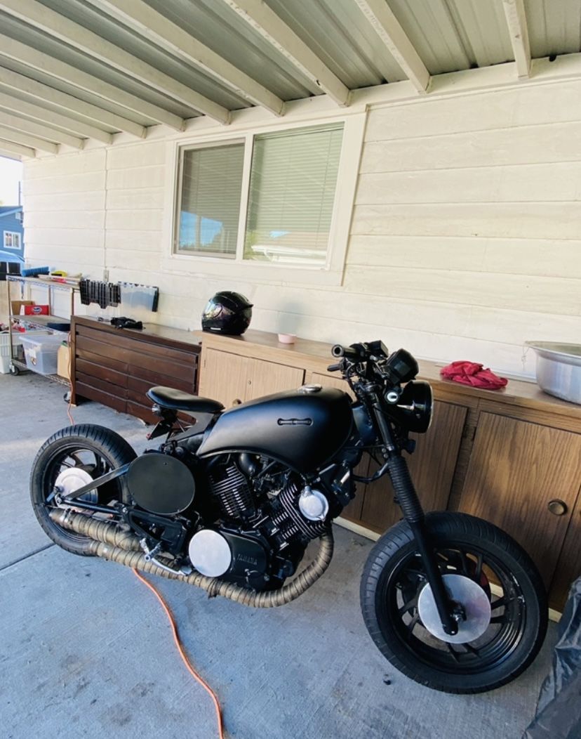 Yamaha XV920 Street Bobber