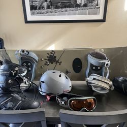 5150 Snowboard 158 Salomon Bindings Helmet Goggles Package