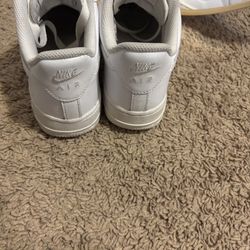 Air Force 1s White :size 6.5