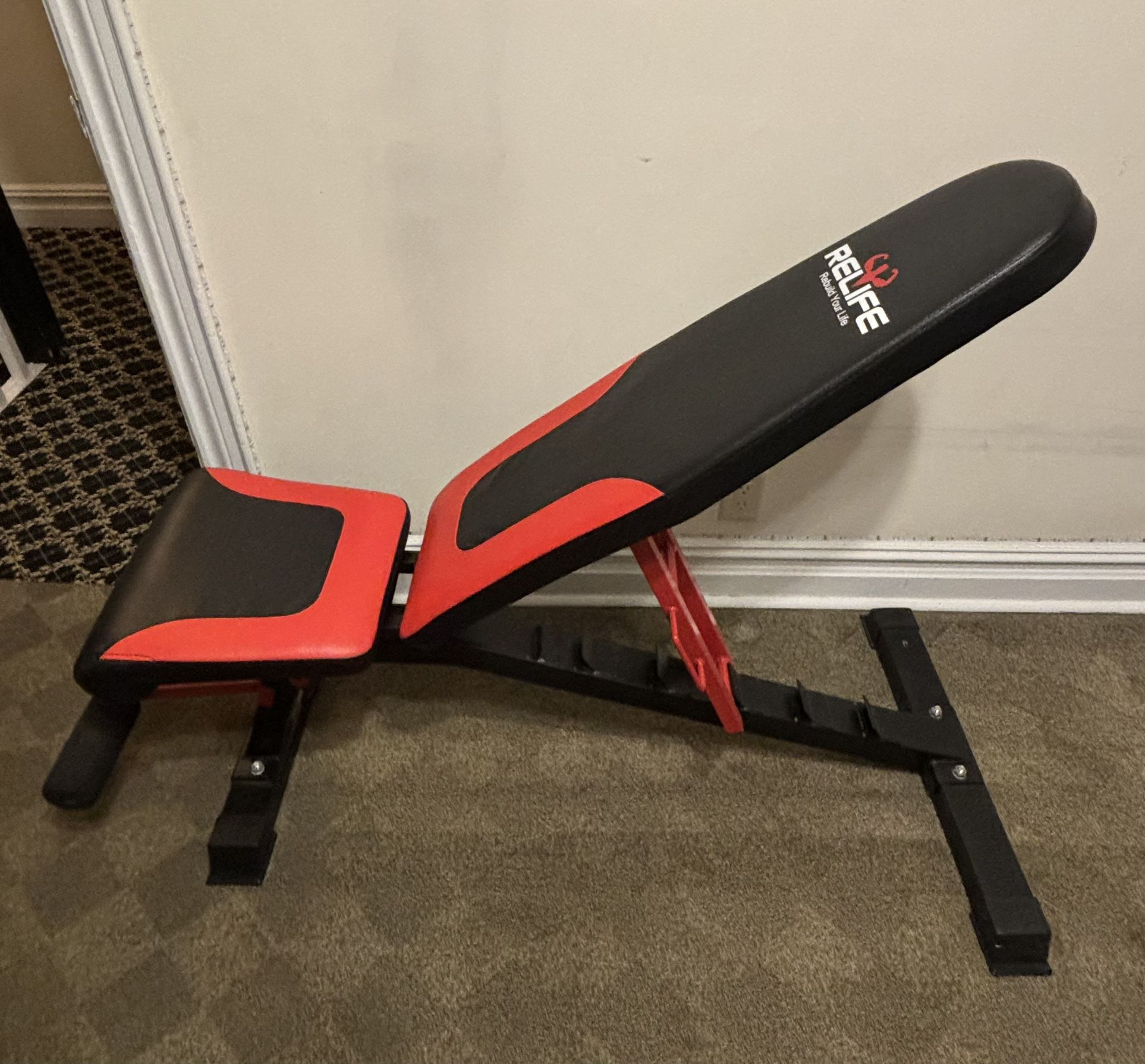 Relife Rebuild Your Life Adjustable Weight Bench