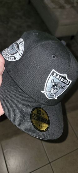 Oakland Raiders size 7 5/8