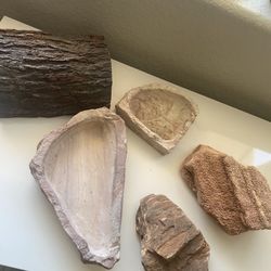 Reptile Terrarium Items