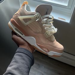 Jordan 4 Wmns