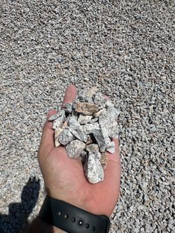 Gravel grava 3/4 3/8 rock white gold fill sand class 2 base