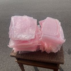 Pink Bubble Wrap Bags