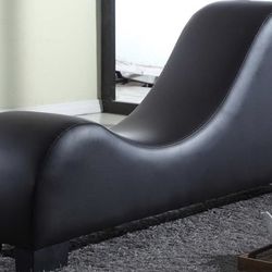 Lounge Chair Chaise Yoga