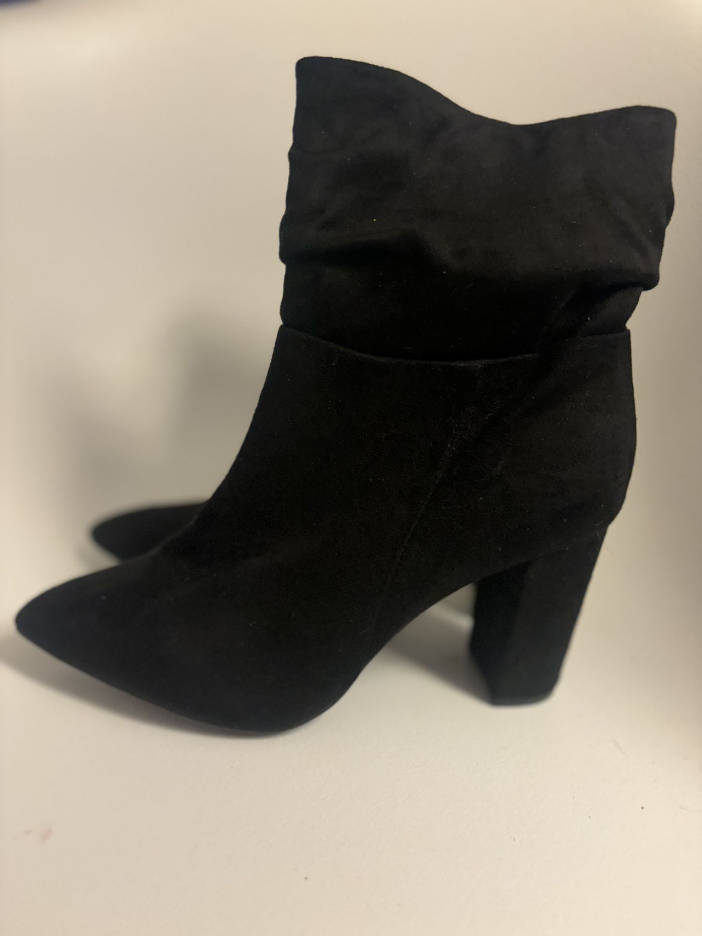 Women’s Black Booties Heels Size 8.5