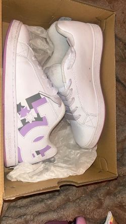 Dc’s Graffik lavender/white sneakers