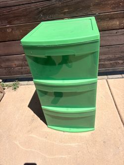 Green 3-Drawer Plastic Storage Tower