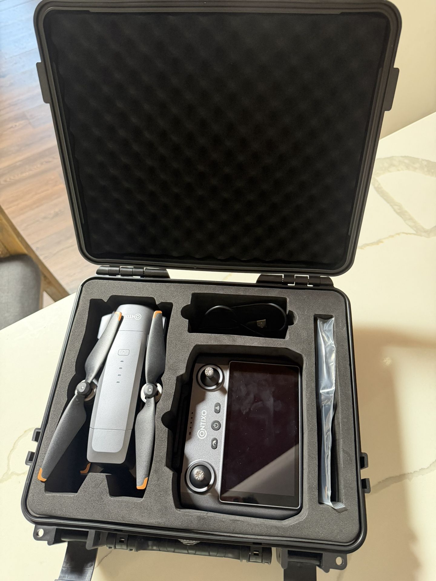Contixo Drone Kit – Complete Set in Hard Case