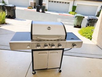 🔥 Brand New Captiva Designs 4-Burner Propane Gas Grill with Side Burner