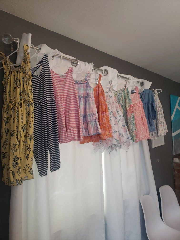 3T Girls Dresses/Rompers