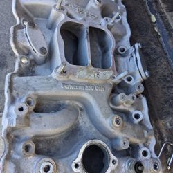 Olds 350 Intake Manifold
