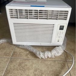 Air Conditioner 6,000 Btu/h 