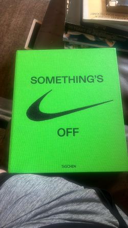 Nike collectors book