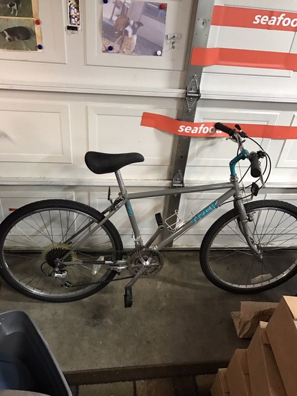 1988 Trek 830 26" 18spd mountain bike