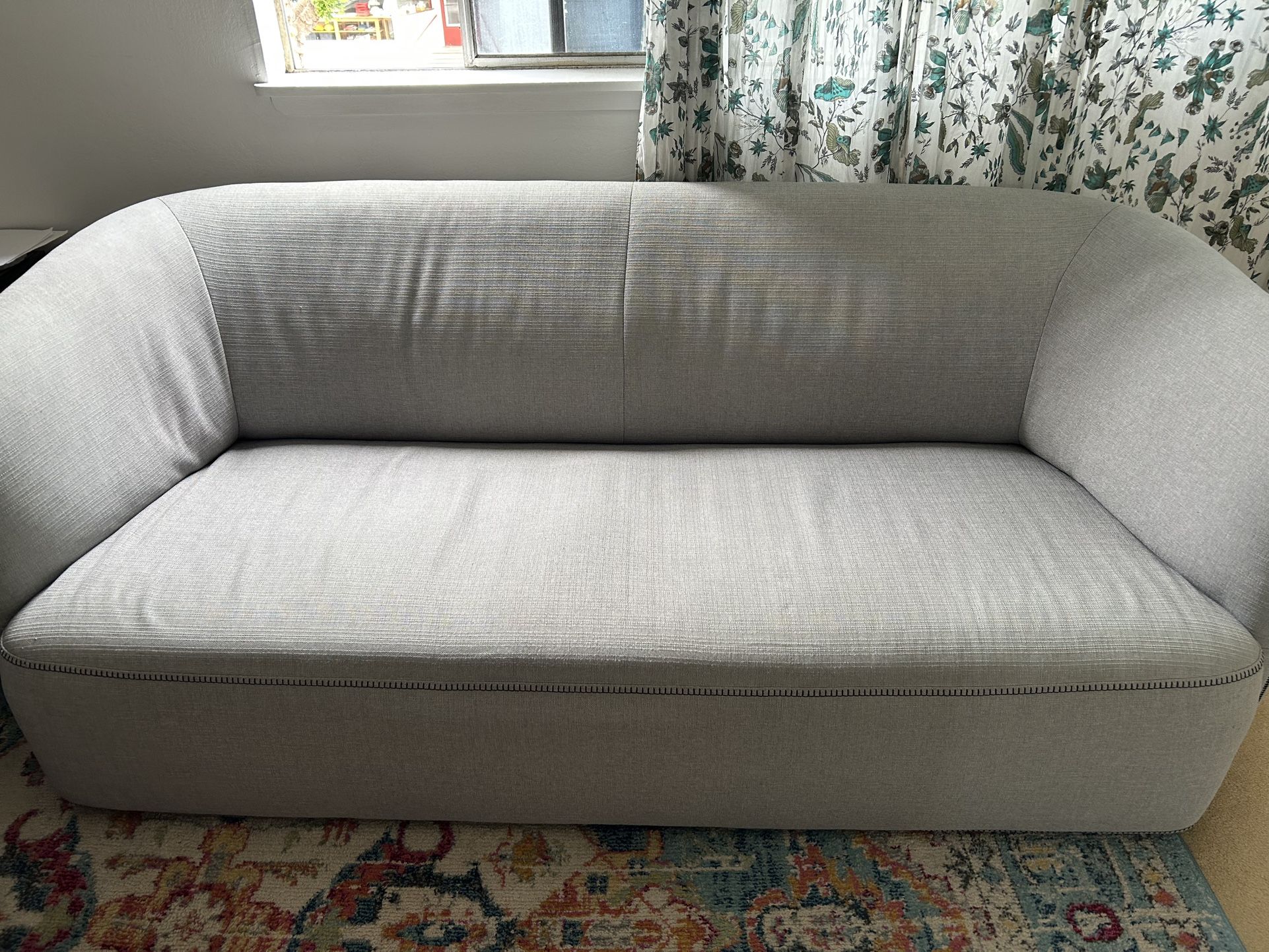 Free couch (must pick up!)