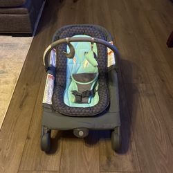 Baby Bouncer/Rocker