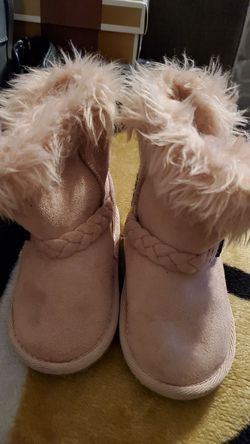 Infant boots size 5