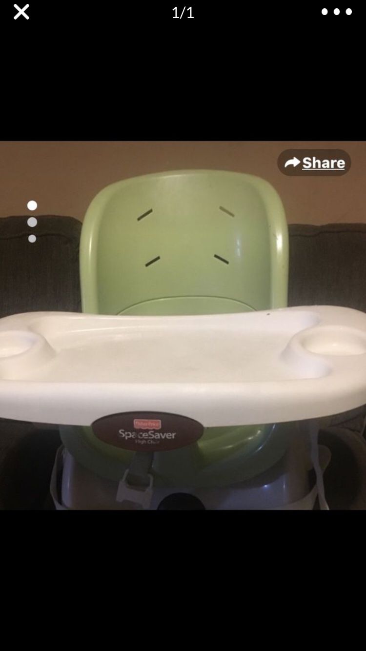 SpaceSaver chair for kids in a very good condition