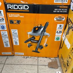 Ridgid 9 Gallon Wet And Dry Vacuum 