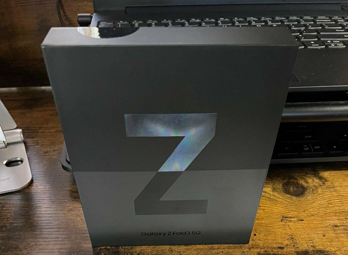 Samsung Galaxy Z Fold 3 Fold3 5G 256GB Black Unlocked Brand New Sealed