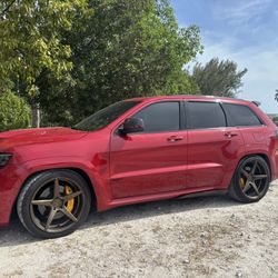 Jeep grand Cherokee SRT