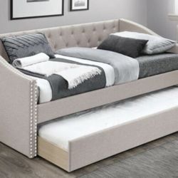 Daybed with Trundle