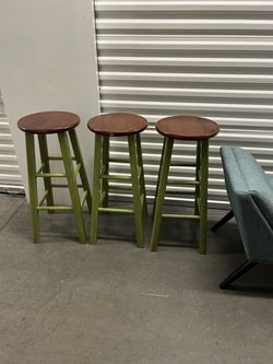 Set of 3 Wooden Bar Stools