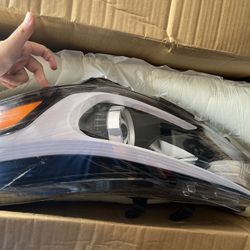 Kia Headlight 