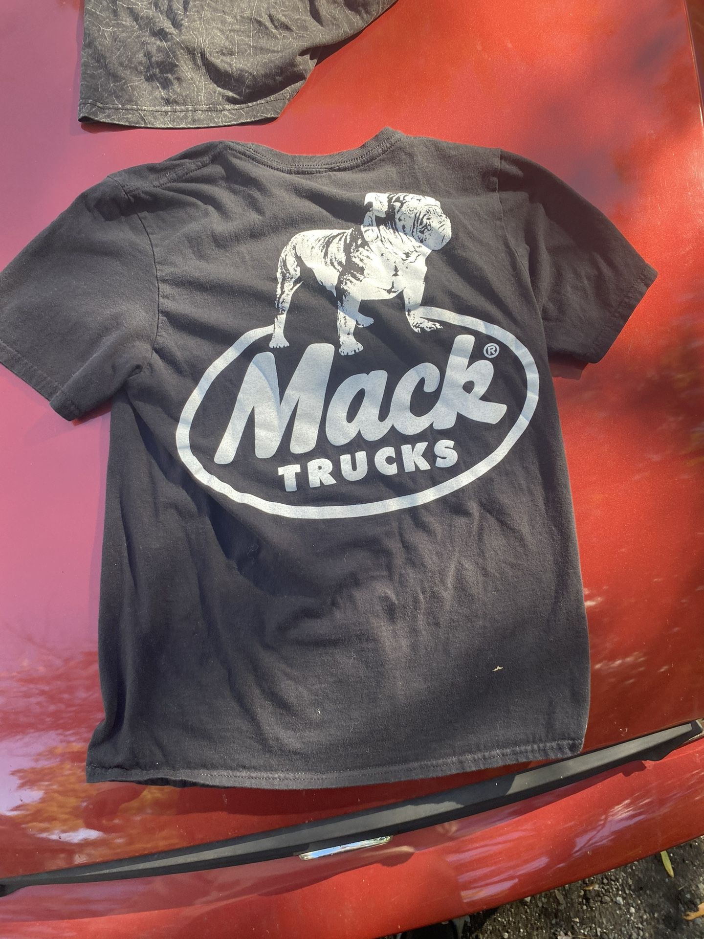 Mack Truck Shirt Small 