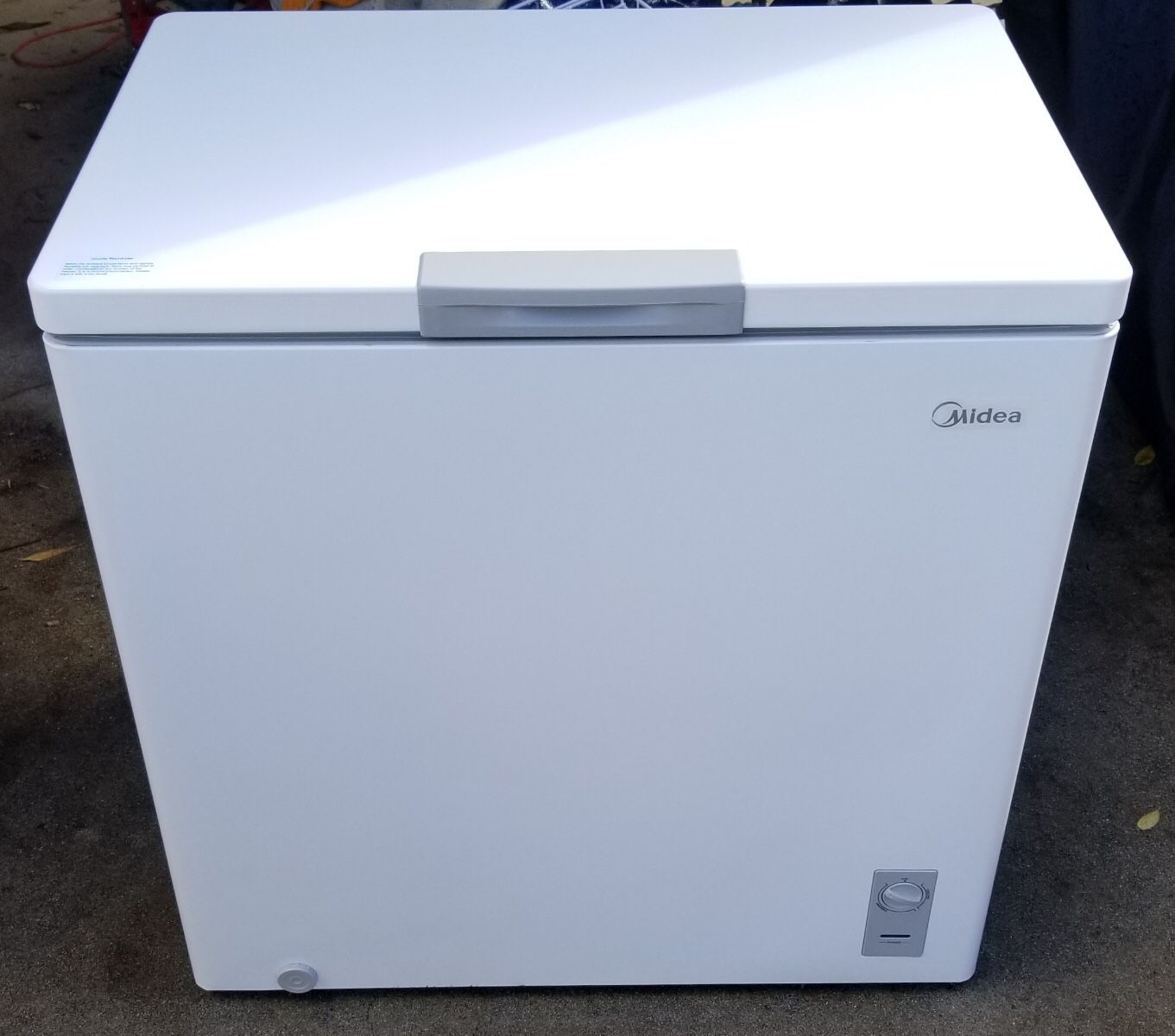 Midea Chest Freezer