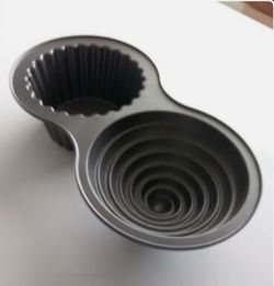 Wilson giant cupcake pan