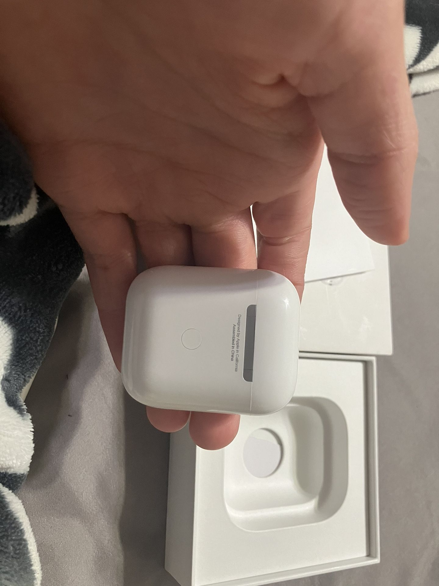 AirPod Gen 1