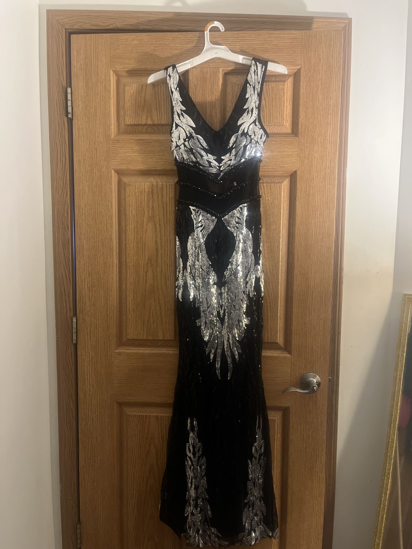 Selling Prom Dress !!