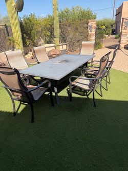 Out door table and 6 chairs