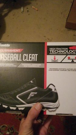 Franklin youth cleats
