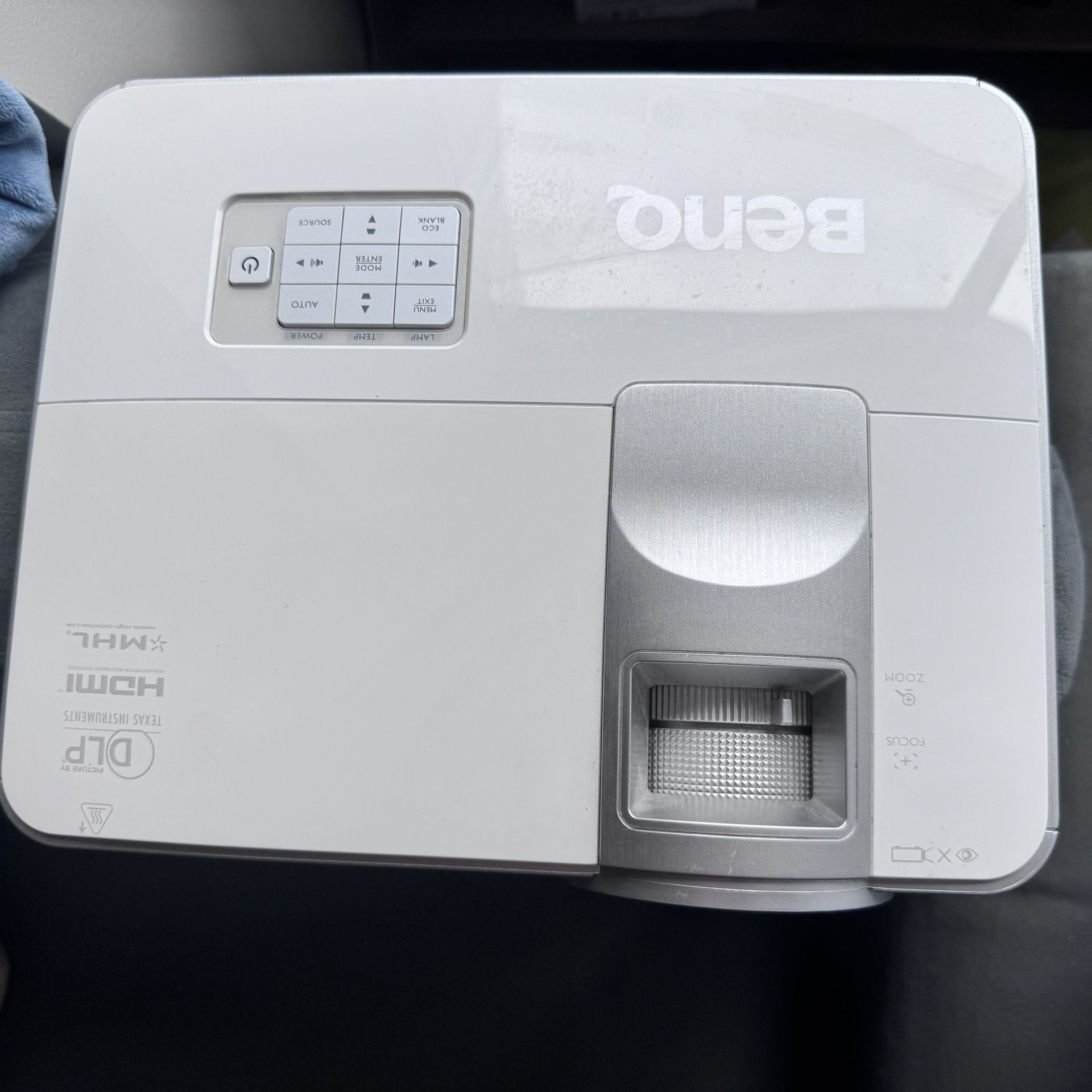 BenQ MW632ST Short Throw Projector