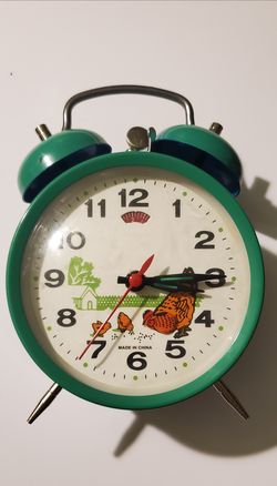 Vintage White Dove Wind-Up Pecking Chicken Alarm Clock