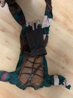 Ninja turtle boys costume fits upto size 7