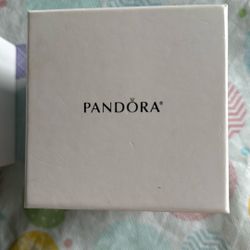Pandora 
