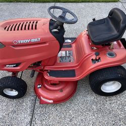 Troy Bilt Riding Lawn Mower 