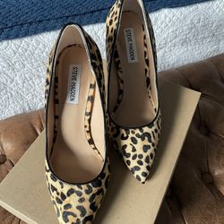 Steve Madden Leopard Print High Heel Pump