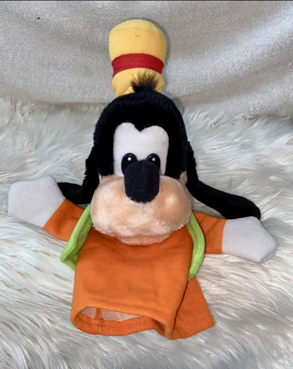 Walt Disneyworld goofy hand puppet