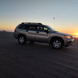 2007 Mitsubishi Endeavor  $750. OBO